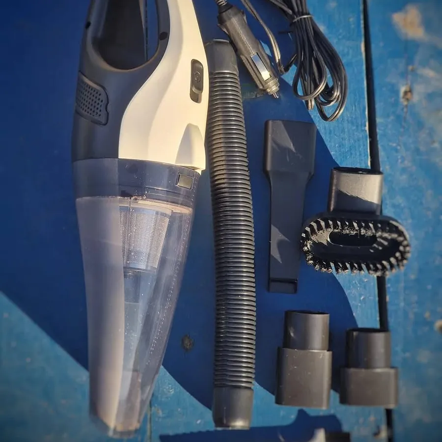 Car vacuum cleaner M3